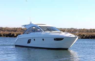 38' Beneteau 2016 Yacht For Sale